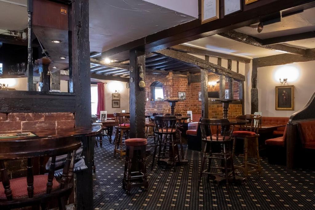 The Crown Hotel อัลตัน ภายนอก รูปภาพ